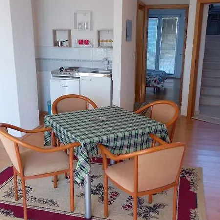 Apartman Bakule Pestani